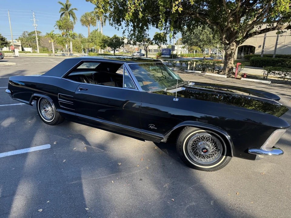 1963 Buick Riviera 1st Gen - Image 12 of 31