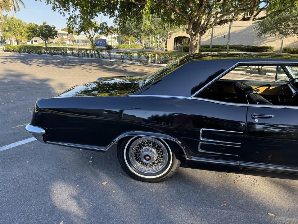1963 Buick Riviera 1st Gen - Image 14 of 31