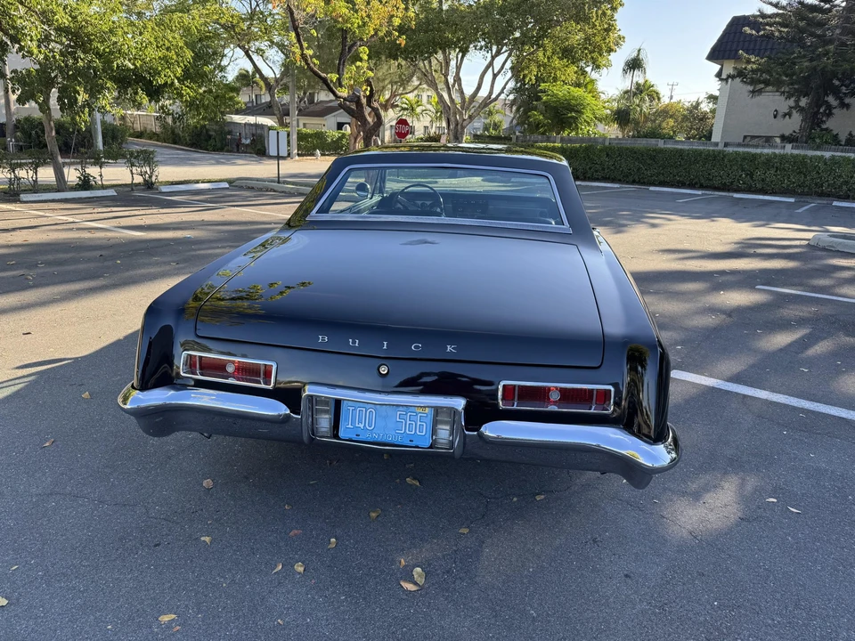 1963 Buick Riviera 1st Gen - Image 16 of 31