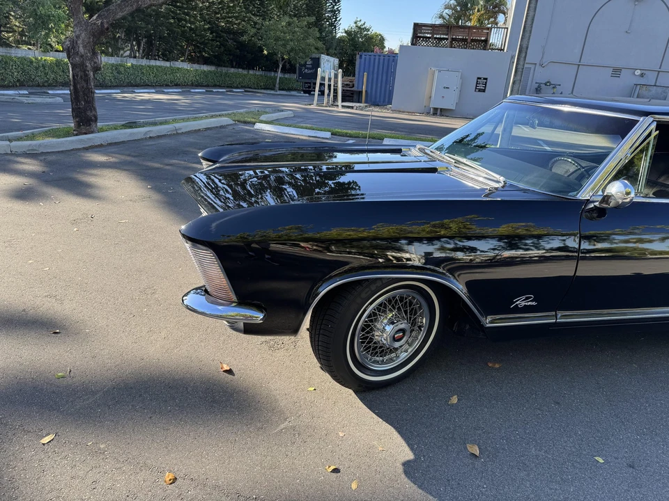 1963 Buick Riviera 1st Gen - Image 21 of 31