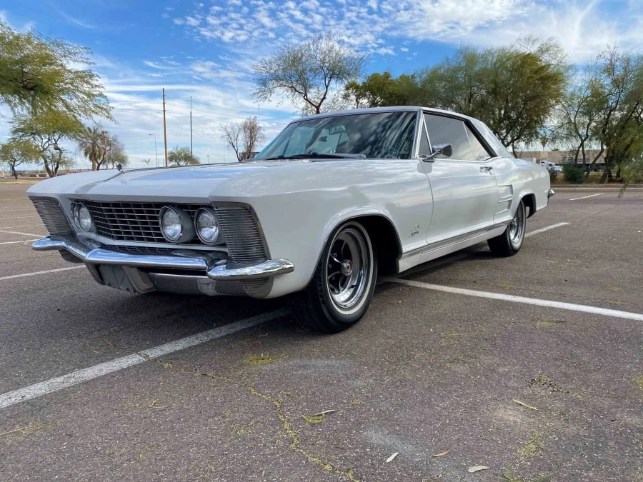 1963 Buick Riviera 1st Gen - Image 5 of 7