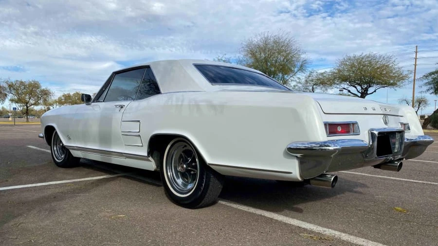 1963 Buick Riviera 1st Gen - Image 2 of 7