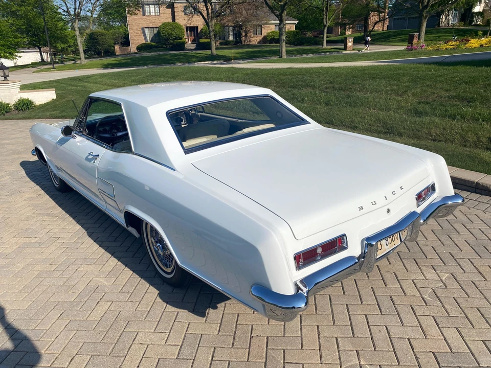 1963 Buick Riviera 1st Gen - Image 8 of 31