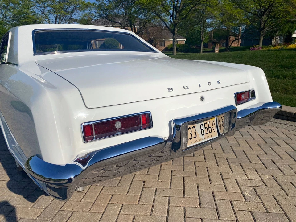 1963 Buick Riviera 1st Gen - Image 17 of 31