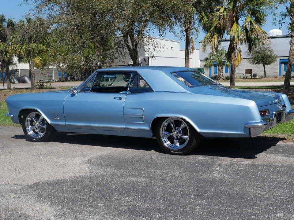 1963 Buick Riviera 1st Gen - Image 16 of 21