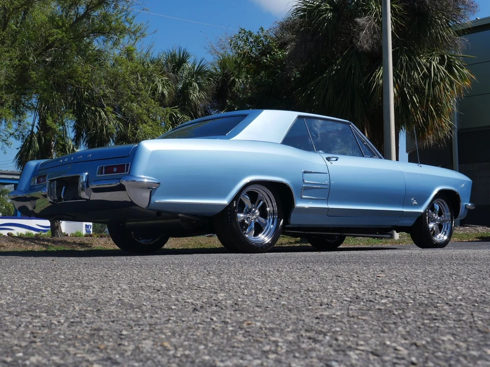 1963 Buick Riviera 1st Gen - Image 18 of 21