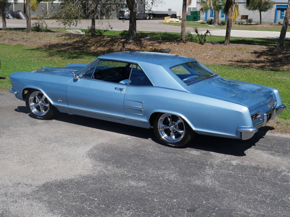 1963 Buick Riviera 1st Gen - Image 17 of 21