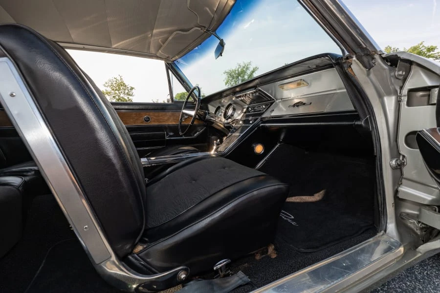1963 Buick Riviera 1st Gen - Image 24 of 31