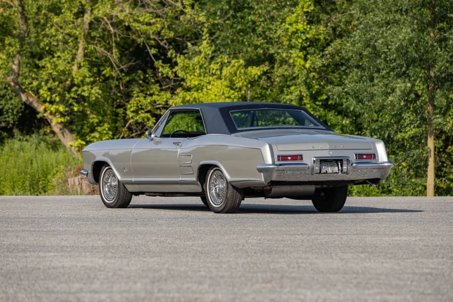 1963 Buick Riviera 1st Gen - Image 14 of 31