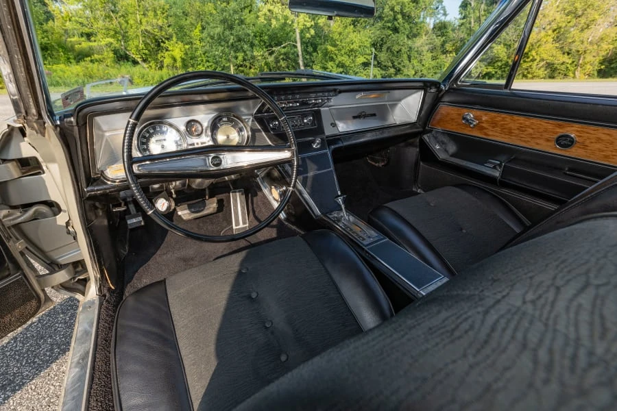 1963 Buick Riviera 1st Gen - Image 16 of 31