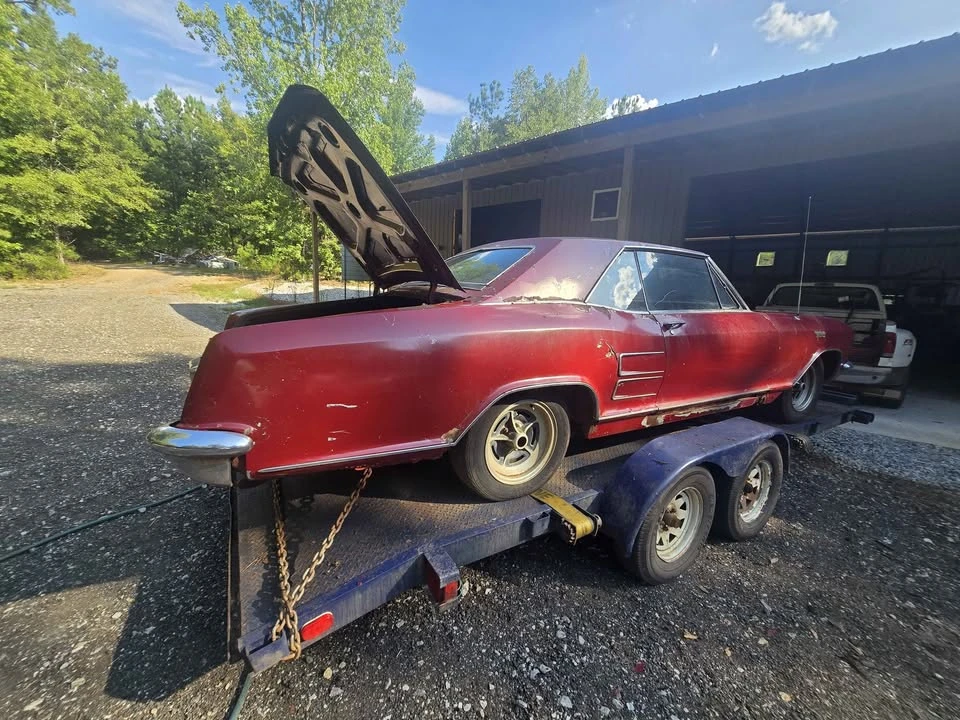 1963 Buick Riviera 1st Gen - Image 7 of 9