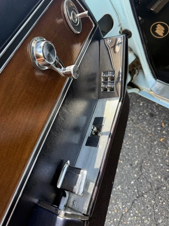 1963 Buick Riviera 1st Gen - Image 17 of 18
