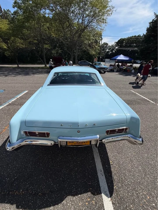 1963 Buick Riviera 1st Gen - Image 11 of 18