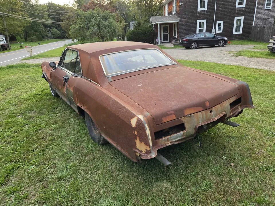 1963 Buick Riviera 1st Gen - Image 4 of 10