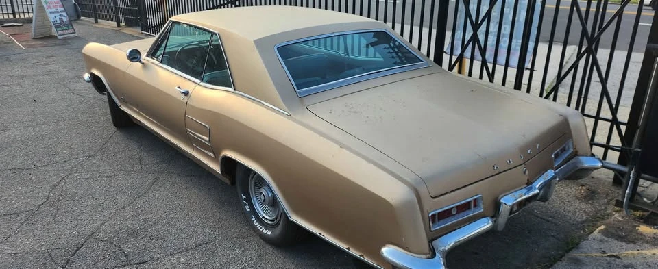1963 Buick Riviera 1st Gen - Image 6 of 7