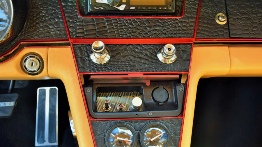 1963 Buick Riviera 1st Gen - Image 21 of 31
