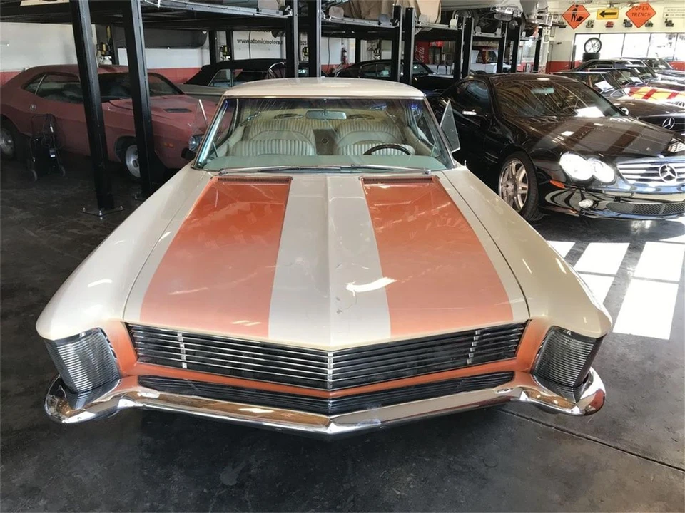 1963 Buick Riviera 1st Gen - Image 2 of 31