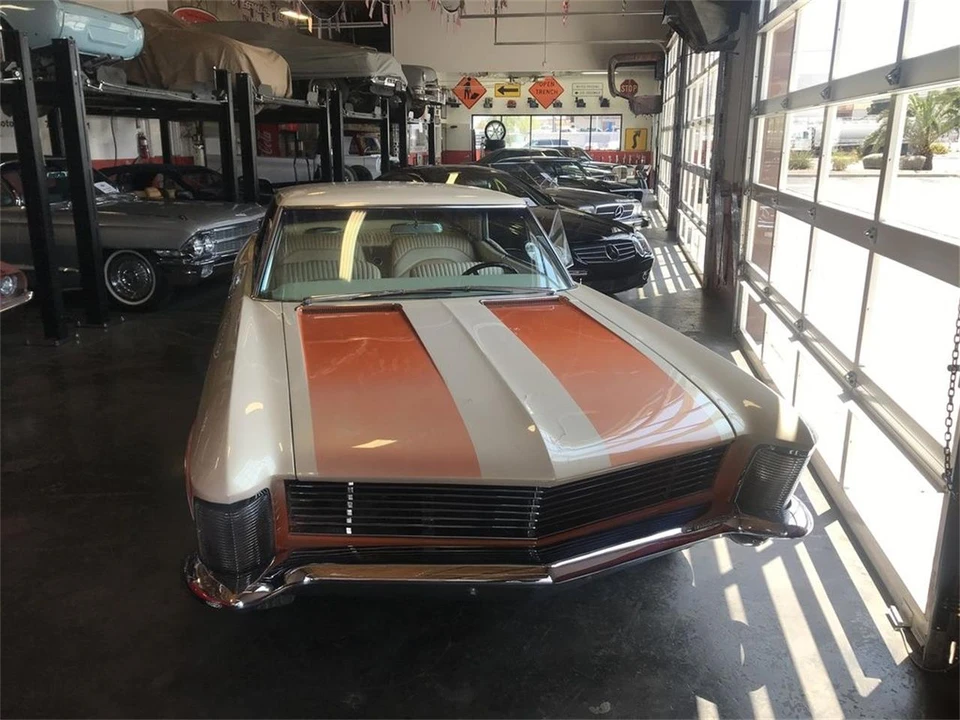 1963 Buick Riviera 1st Gen - Image 5 of 31