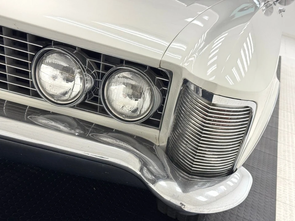 1963 Buick Riviera 1st Gen - Image 9 of 12