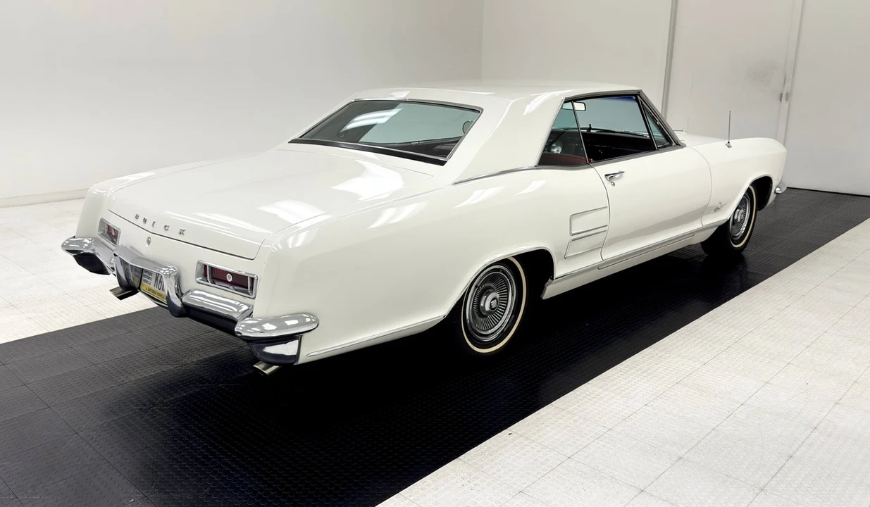 1963 Buick Riviera 1st Gen - Image 5 of 12