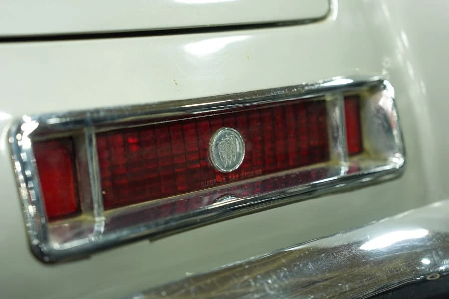 1963 Buick Riviera 1st Gen - Image 12 of 31