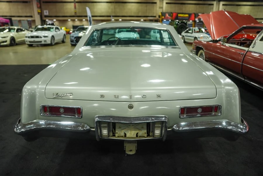 1963 Buick Riviera 1st Gen - Image 18 of 31