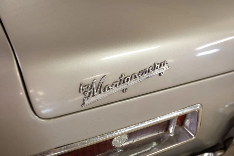 1963 Buick Riviera 1st Gen - Image 10 of 31