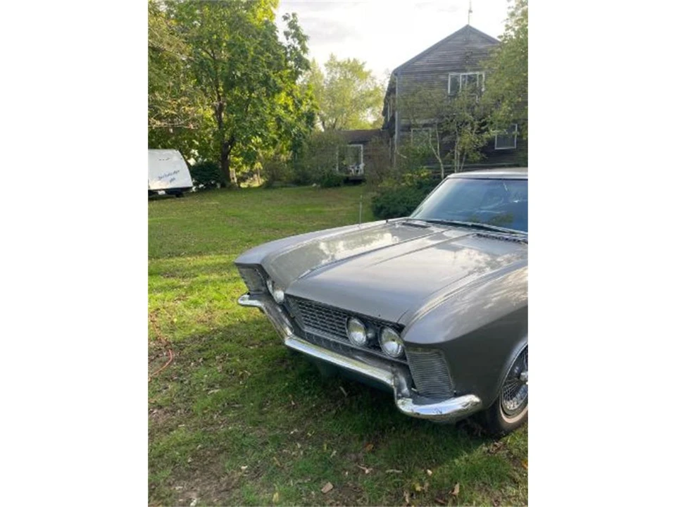 1963 Buick Riviera 1st Gen - Image 10 of 22