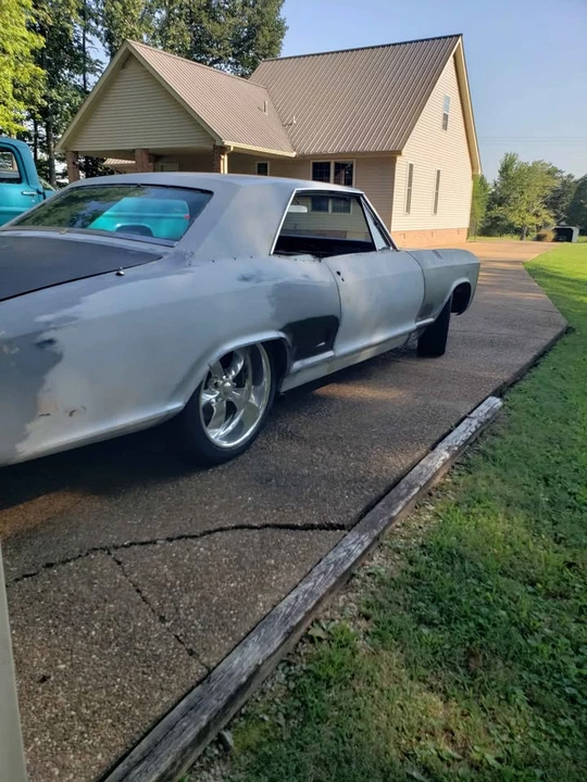 1963 Buick Riviera 1st Gen - Image 3 of 10
