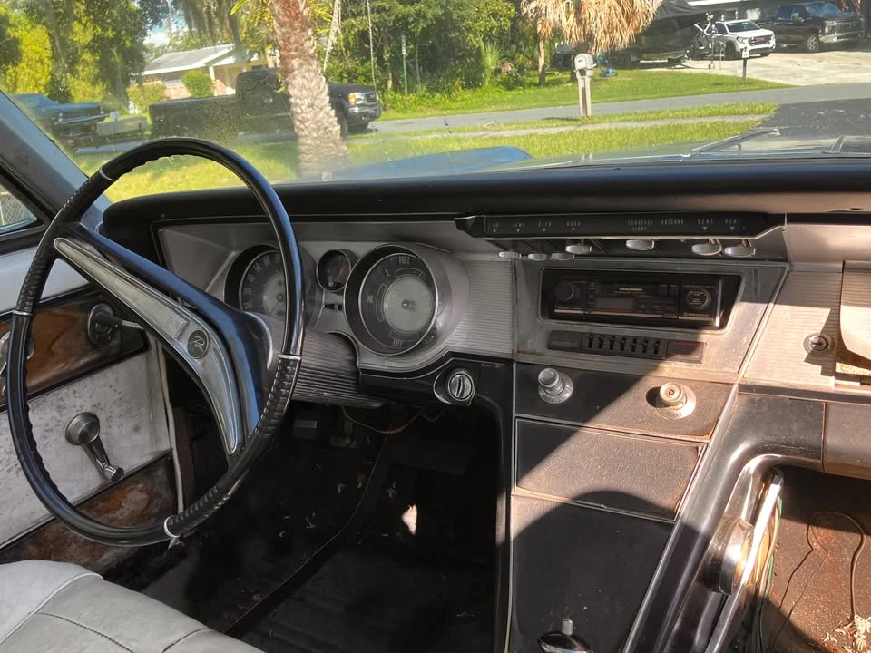1963 Buick Riviera 1st Gen - Image 8 of 11