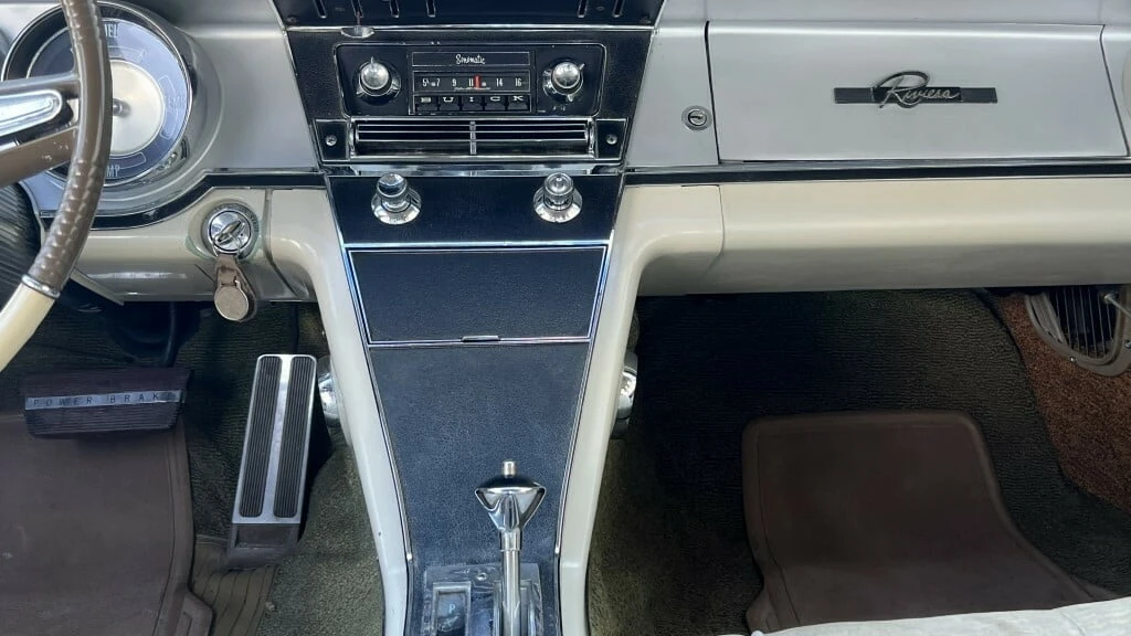 1963 Buick Riviera 1st Gen - Image 16 of 23