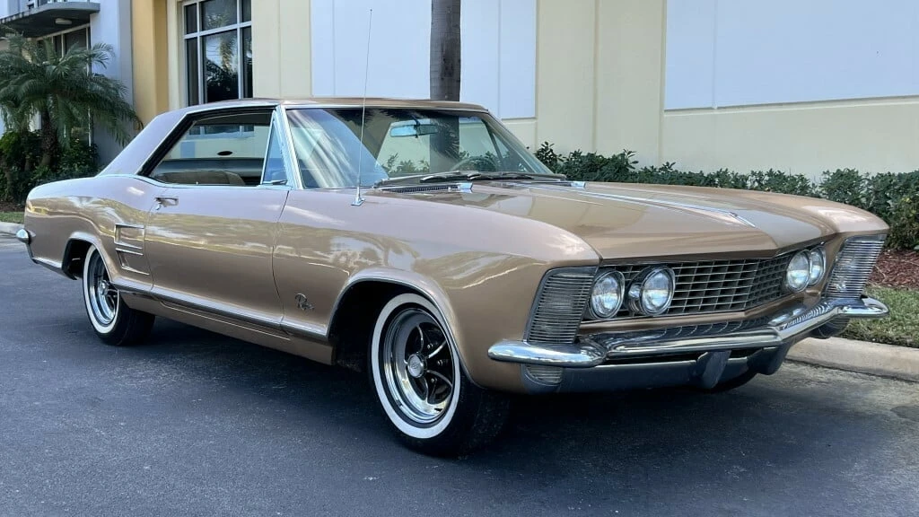 1963 Buick Riviera 1st Gen - Image 18 of 23