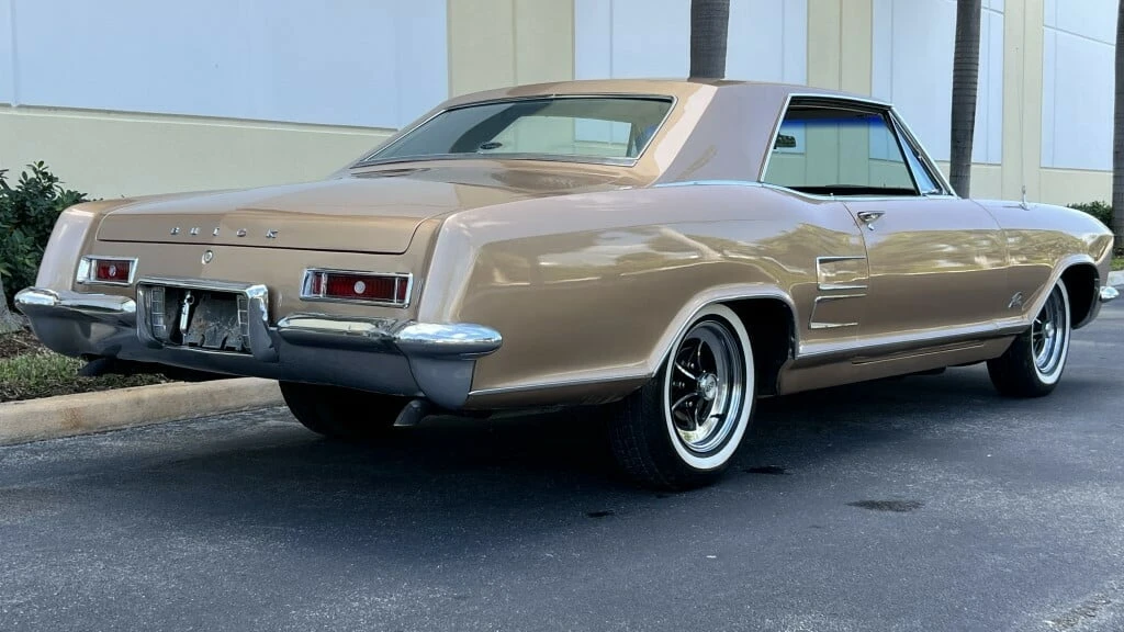 1963 Buick Riviera 1st Gen - Image 21 of 23