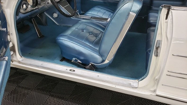 1963 Buick Riviera 1st Gen - Image 21 of 31