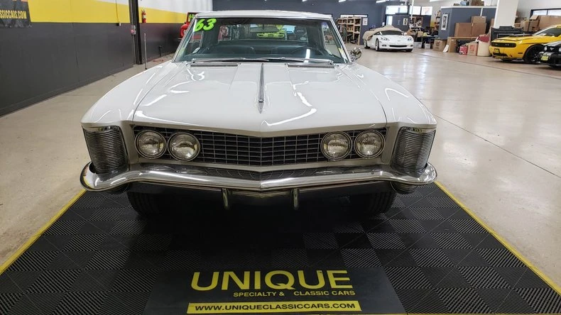 1963 Buick Riviera 1st Gen - Image 4 of 31