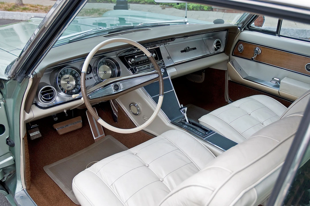 1963 Buick Riviera 1st Gen - Image 5 of 7