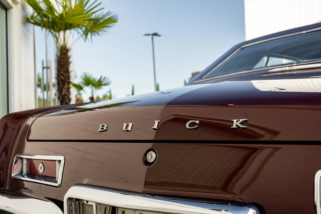 1963 Buick Riviera 1st Gen - Image 6 of 31