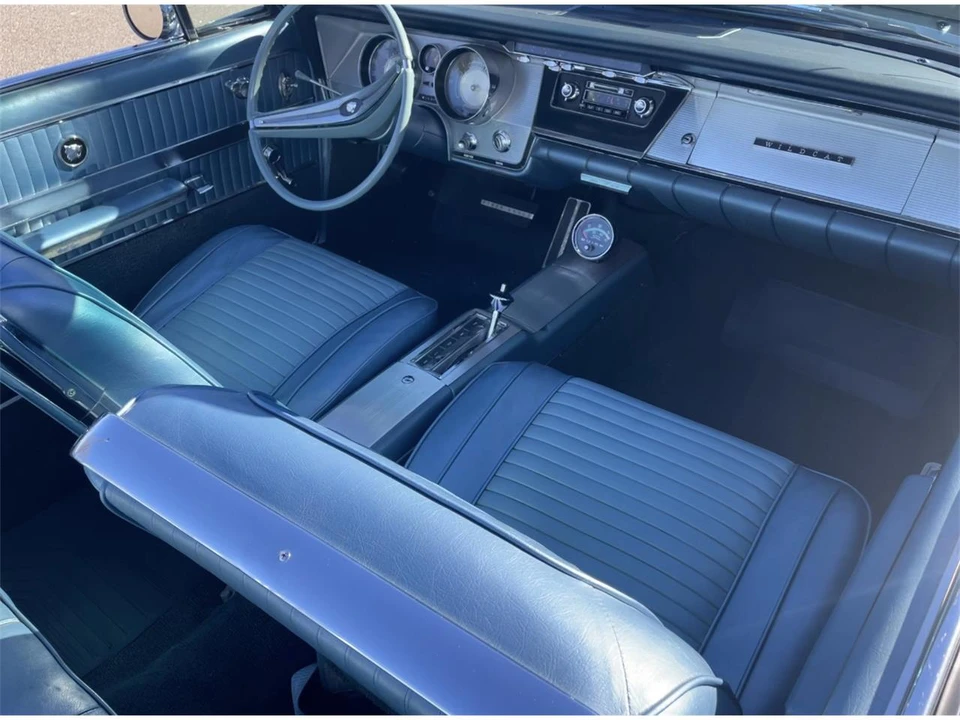 1963 Buick Wildcat - Image 9 of 12