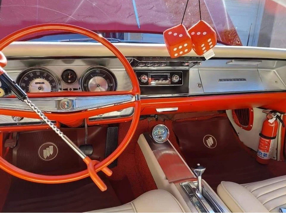 1963 Buick Wildcat - Image 13 of 15