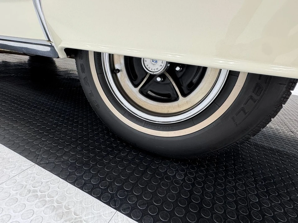 1963 Buick Wildcat - Image 20 of 21