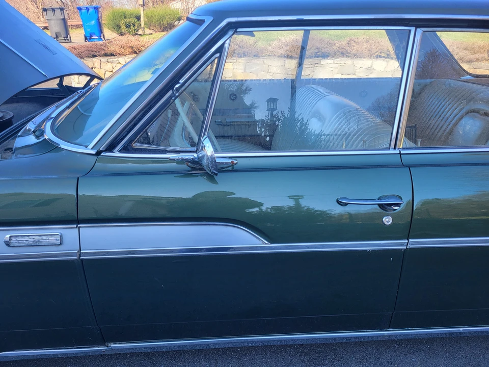 1963 Buick Wildcat - Image 9 of 31