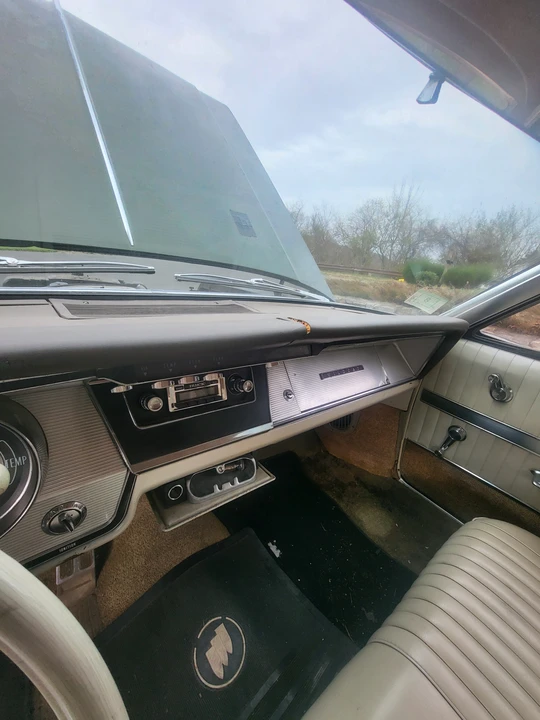 1963 Buick Wildcat - Image 29 of 31