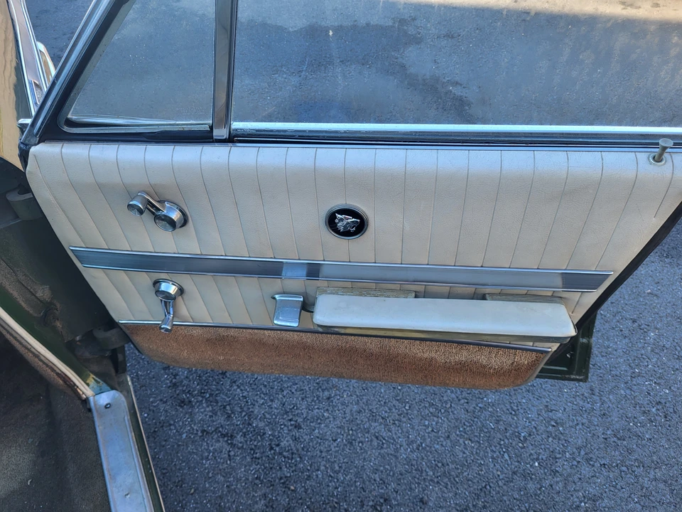 1963 Buick Wildcat - Image 26 of 31