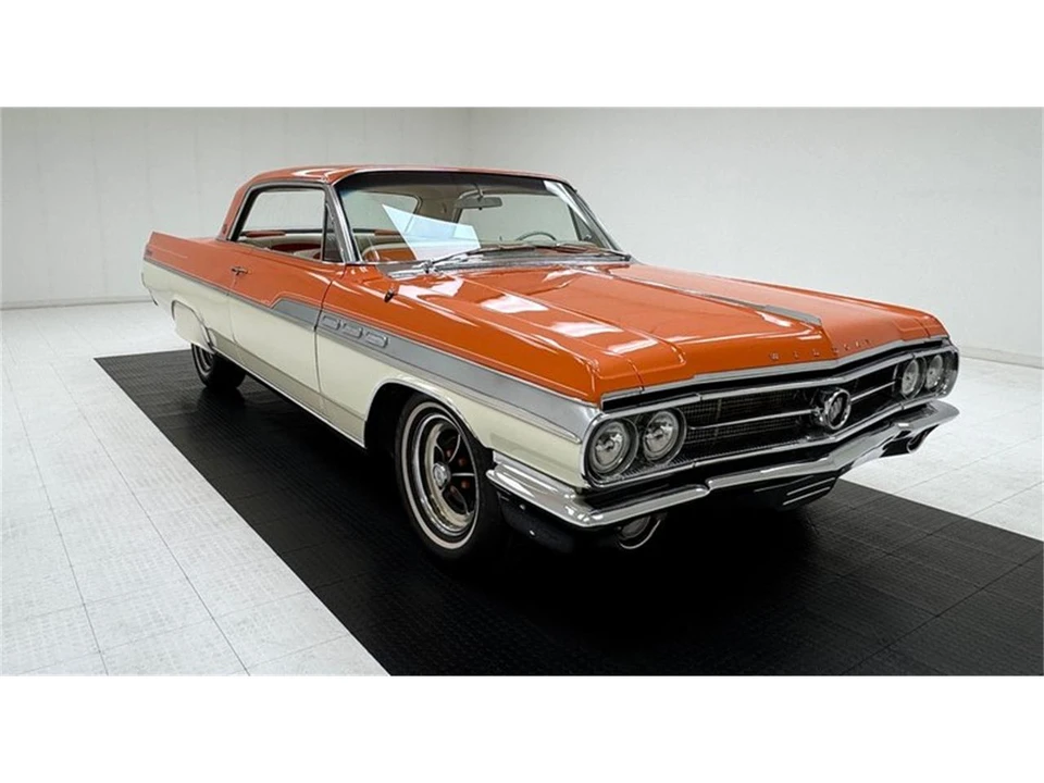 1963 Buick Wildcat - Image 7 of 31
