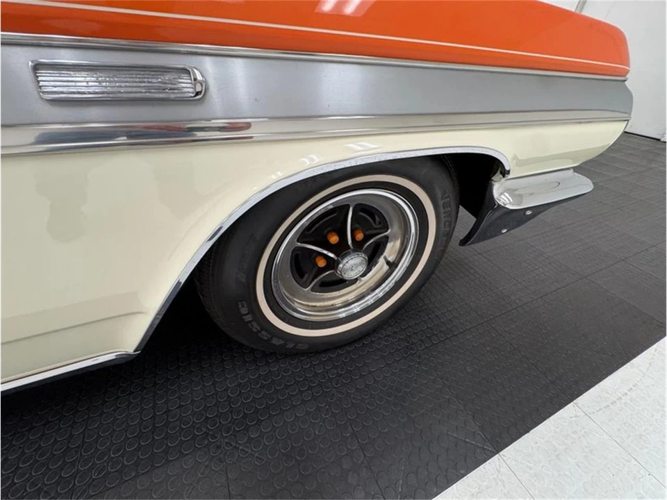 1963 Buick Wildcat - Image 27 of 31