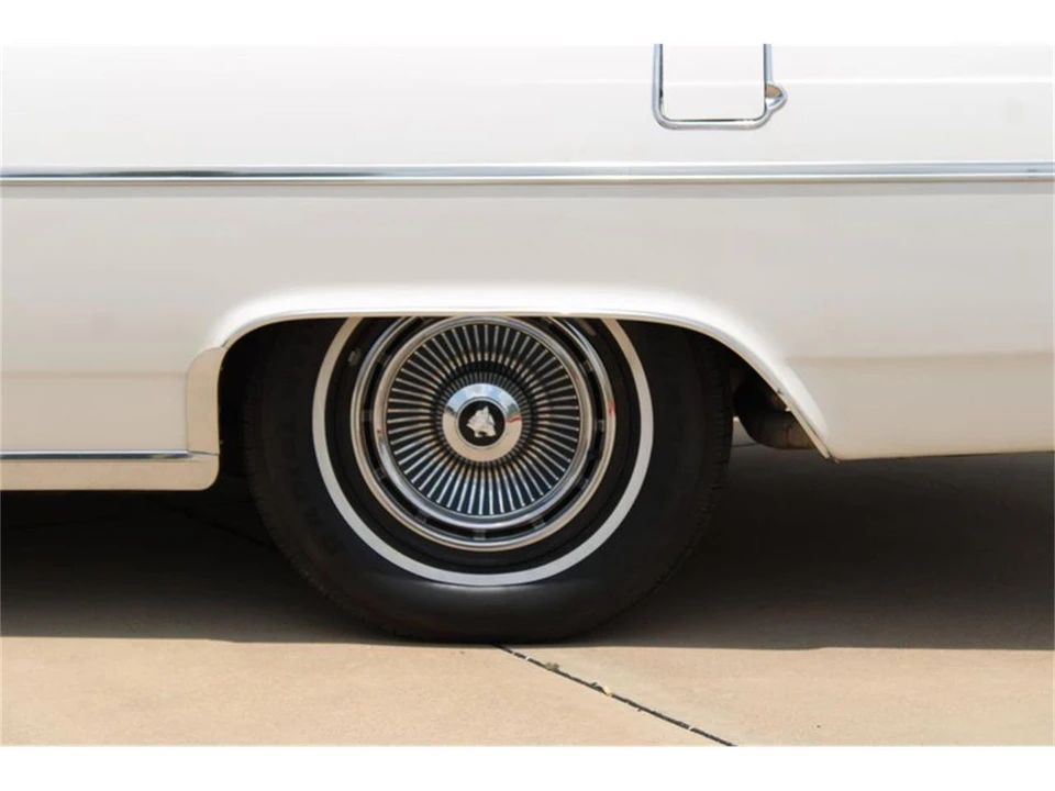 1963 Buick Wildcat - Image 31 of 31
