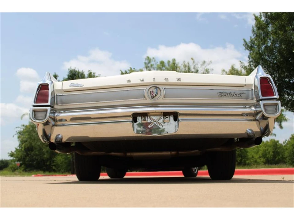 1963 Buick Wildcat - Image 14 of 31