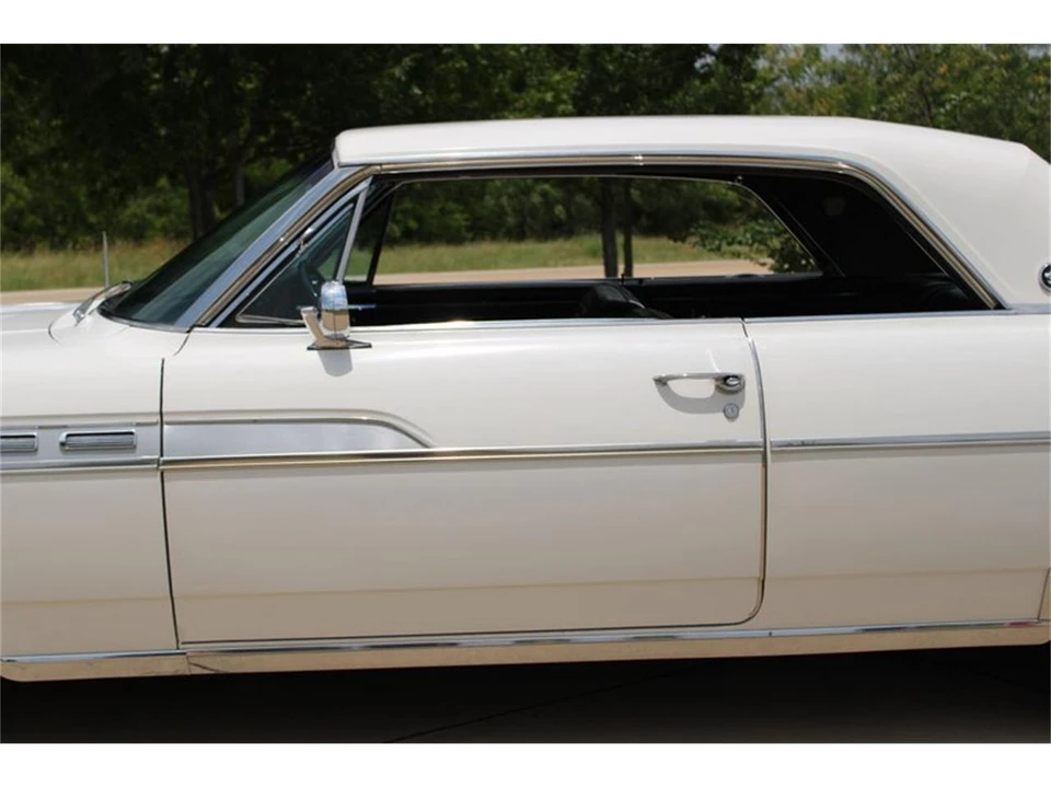 1963 Buick Wildcat - Image 29 of 31
