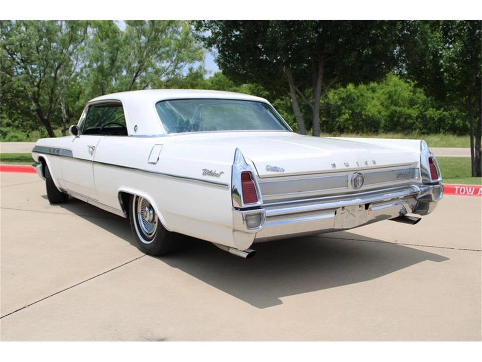 1963 Buick Wildcat - Image 10 of 31