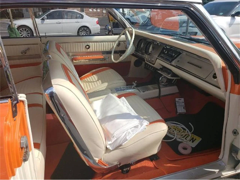 1963 Buick Wildcat - Image 4 of 8